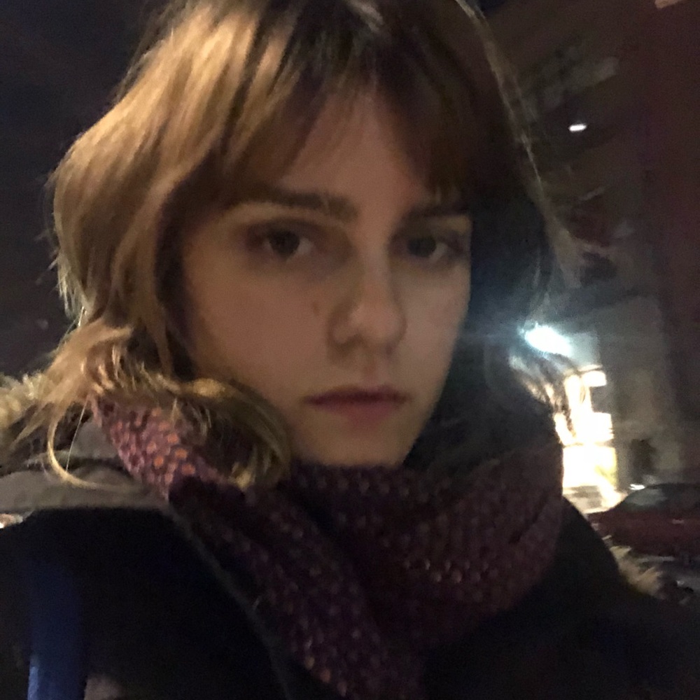 Meet your Posher, Nina